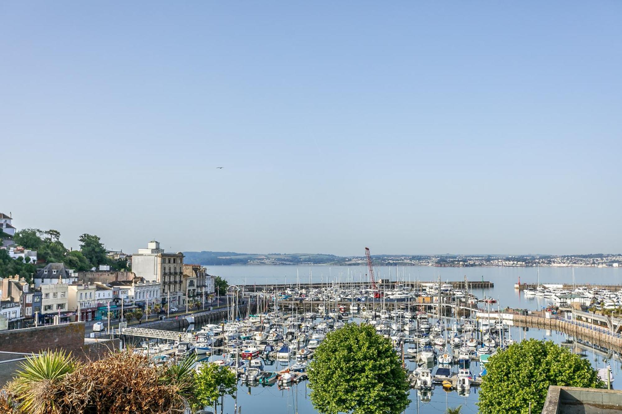 Sovereign House - Close To Harbour With Parking Torquay Buitenkant foto