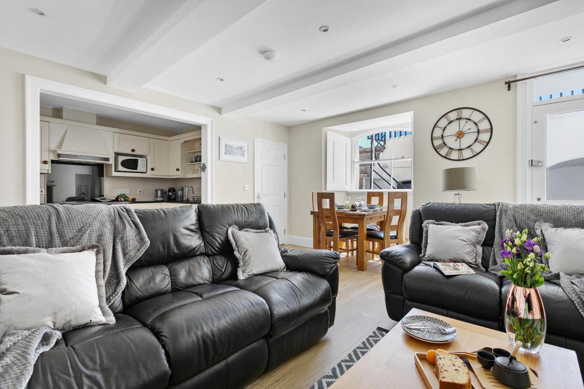 Sovereign House - Close To Harbour With Parking Torquay Buitenkant foto